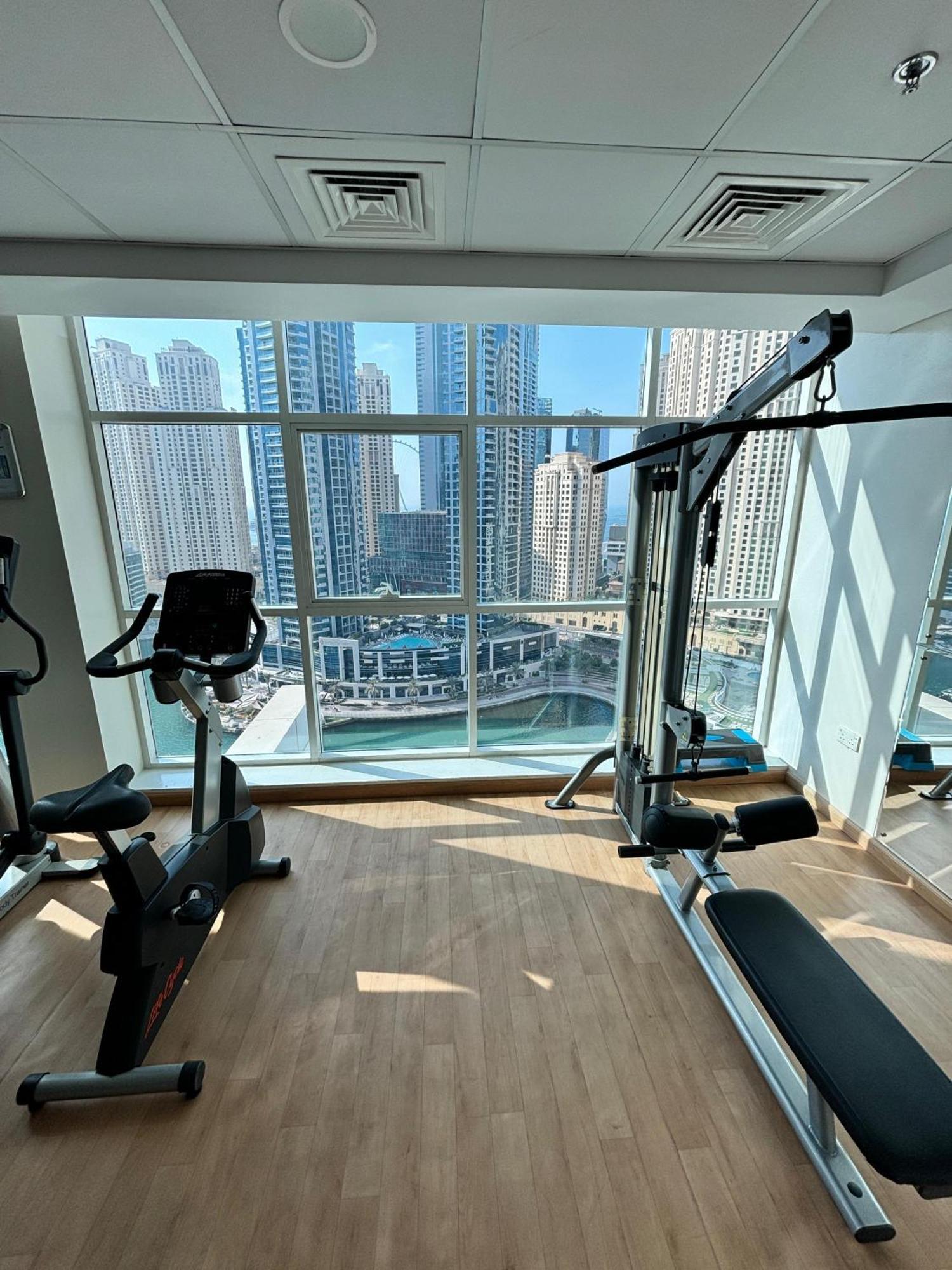 Magique Holiday Homes Marina Viuw دبي المظهر الخارجي الصورة